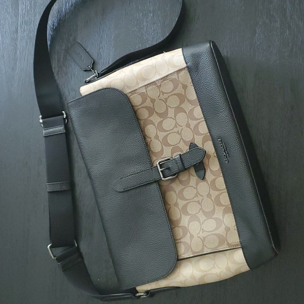 Hudson Messenger In Signature Canvas